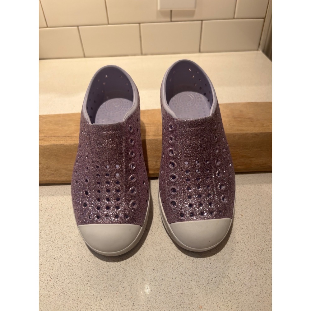 Native Kids Shoes Sneakers in Purple Glitter